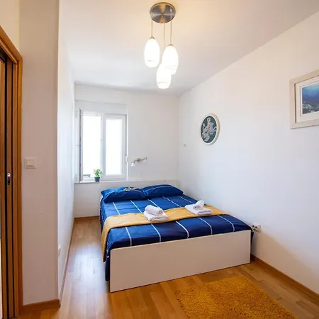 Danna's Apartament *